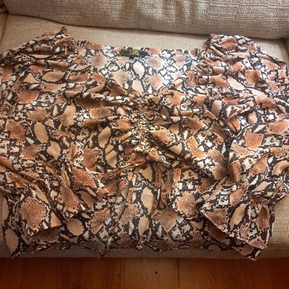 L & B Snake 🐍 Print Brown Black Blouse 👚